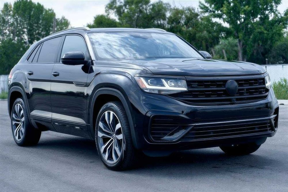 Volkswagen Atlas Cross Sport S      2020