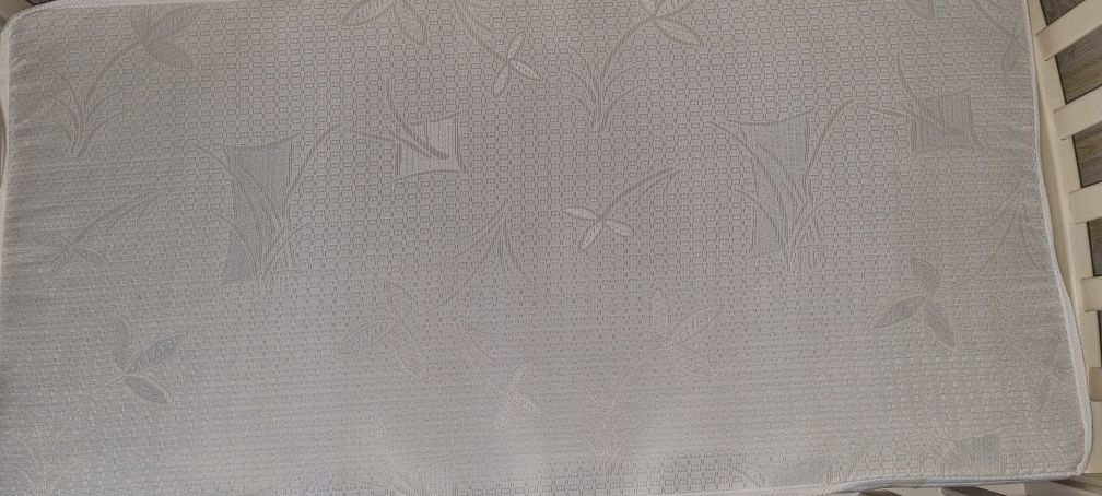 Продам ліжечко Angelo LUX 4 крем-горіх з матрасом
