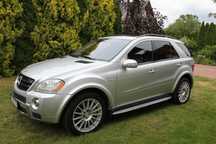 Mercedes-Benz ML 63 AMG V8 2007r.