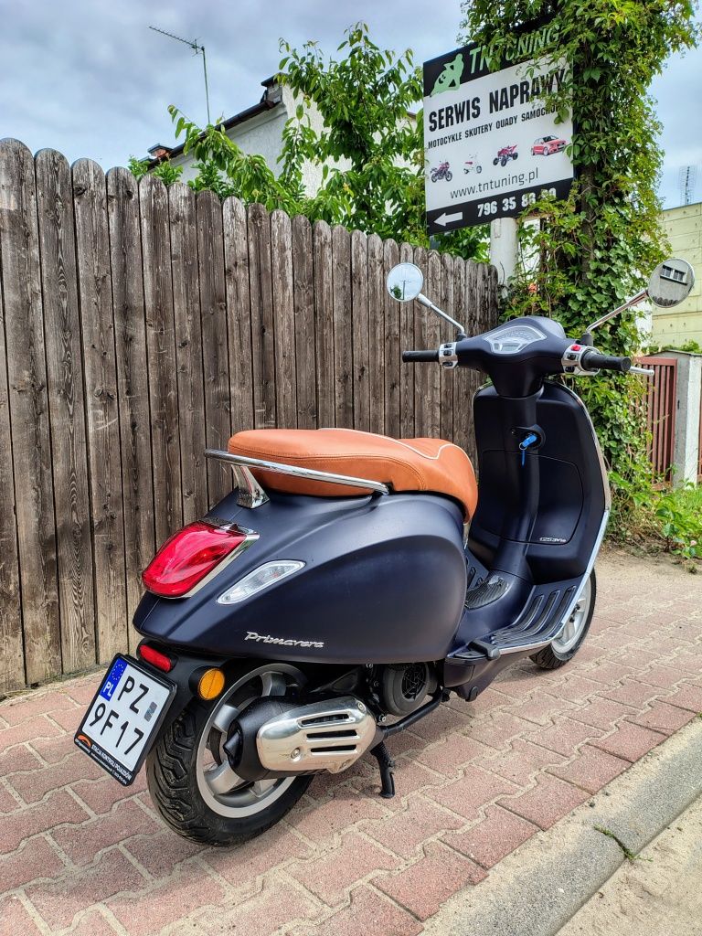 Vespa Primavera 125 ABS  niebieska satyna