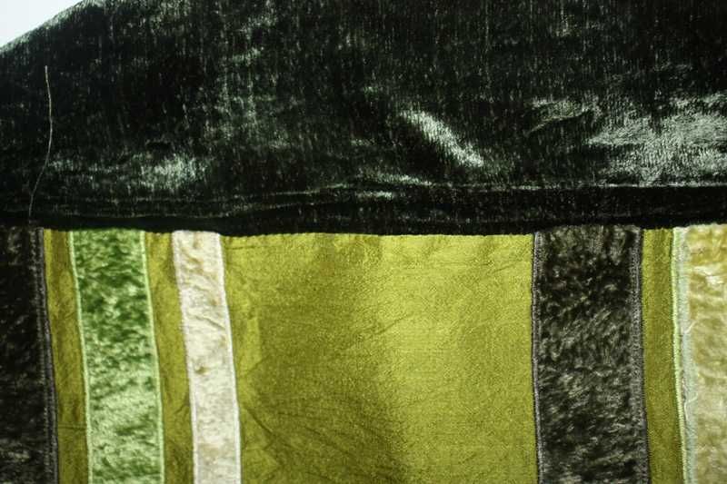 Capa quadrada com vários tons de Verde cetim e veludo ZARA HOME 49 cm