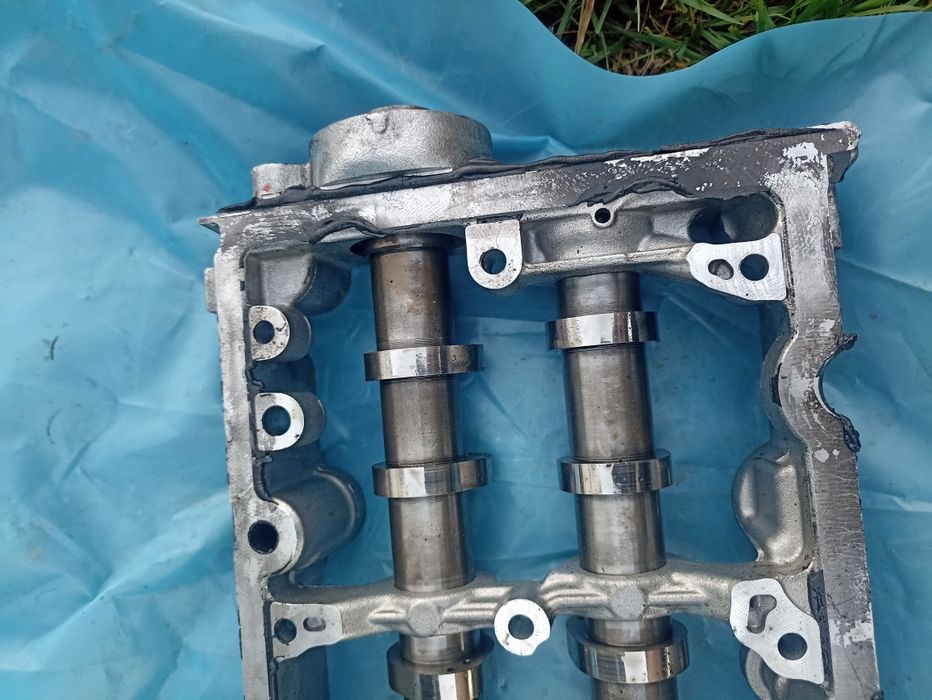 Розподільний вал Volkswagen Crafter 2018