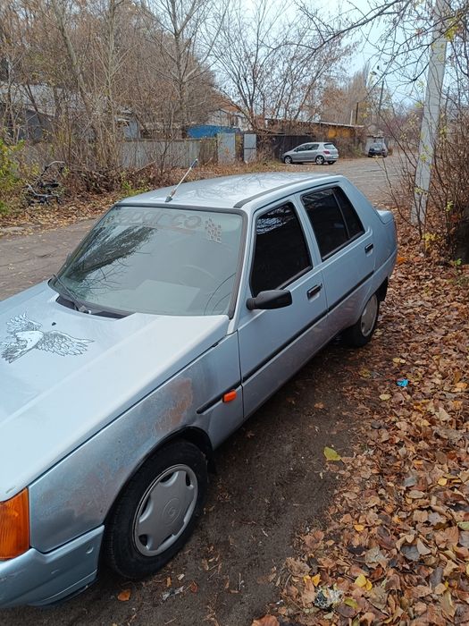 Продам непогане авто
