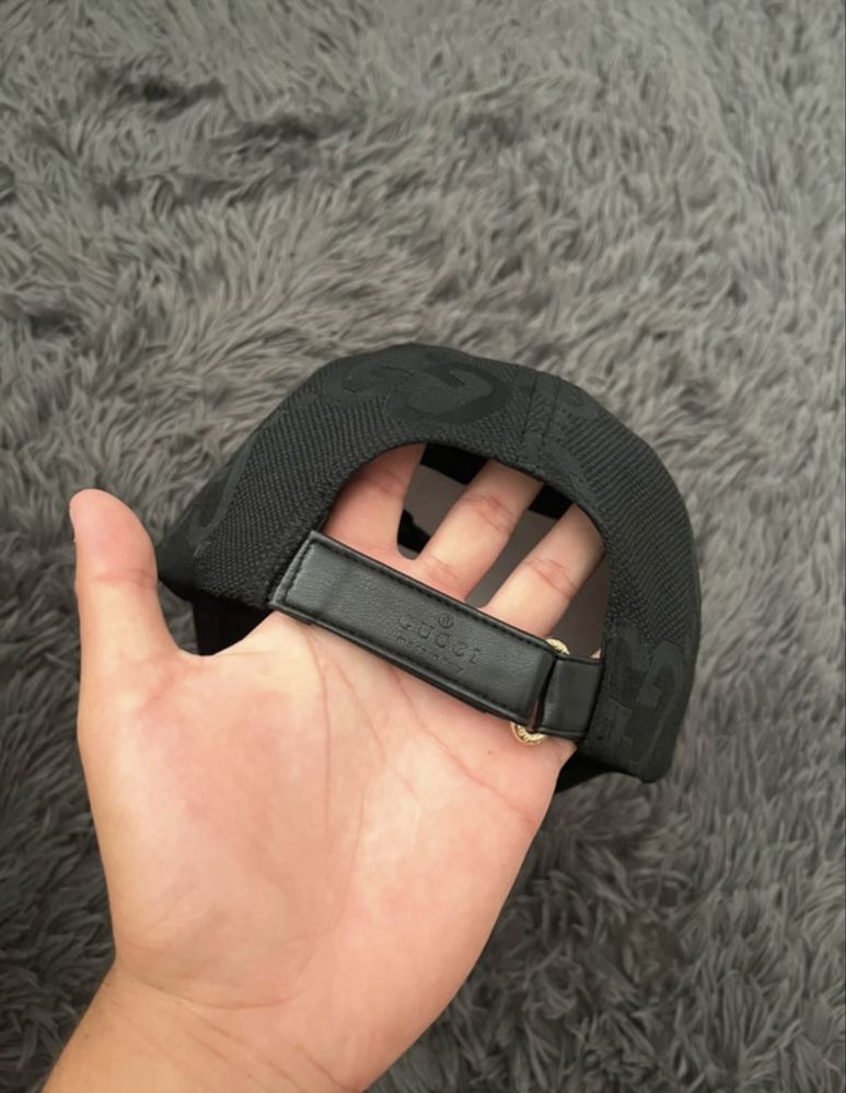 Boné Gucci GG Black Monogram