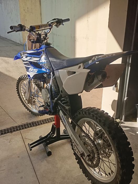 Vendo mota yz usada