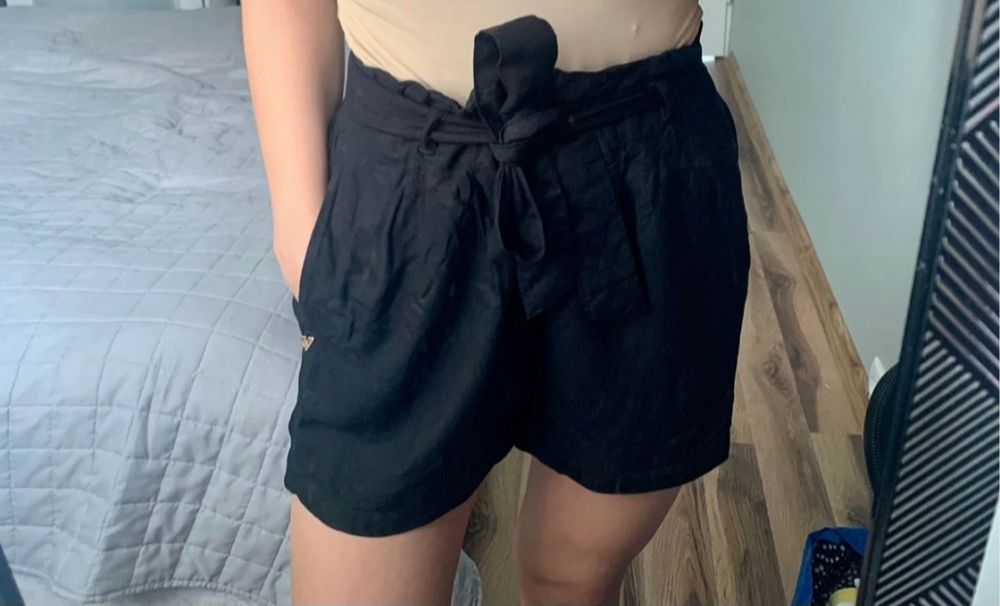 Szorty spodenki house