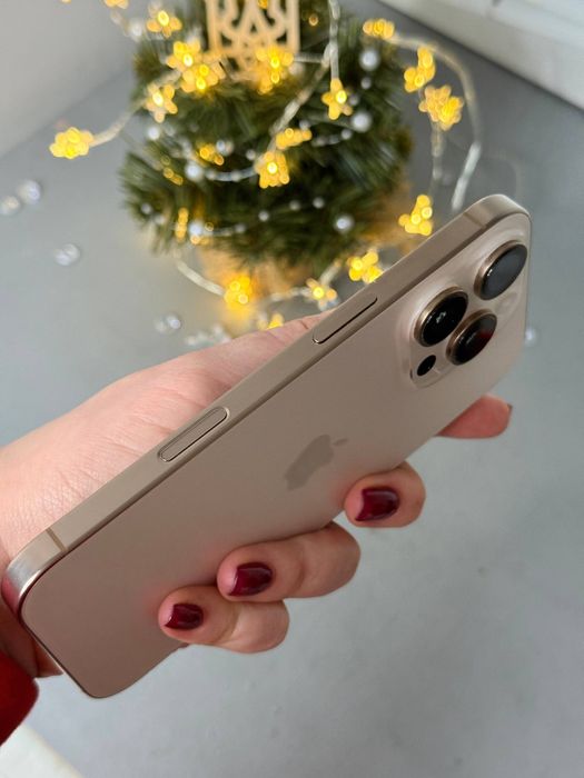 Apple iPhone 16 Pro 256GB Desert. Neverlock. Esim