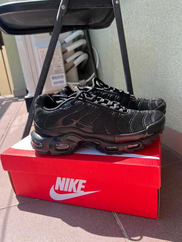 czarny^Jerzyk^NikeMaxTN^UnisexTrampki Roz.46