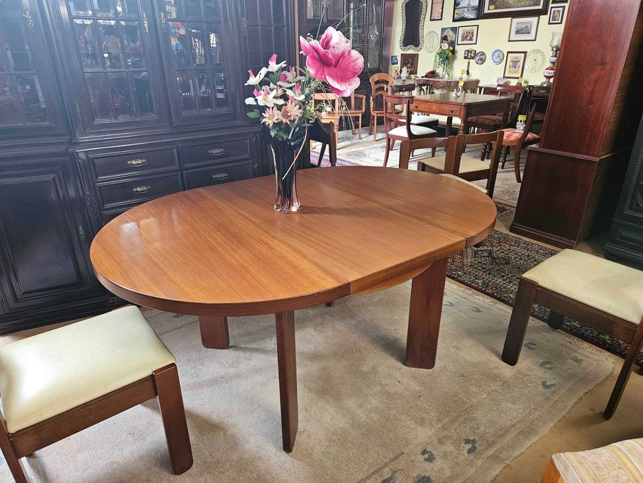 Mesa redonda - extensível - em madeira maciça - óptimo estado geral