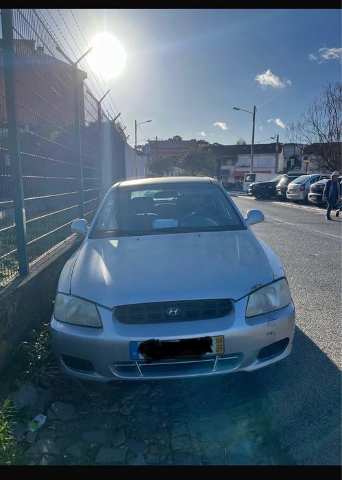 HYUNDAI accent charme