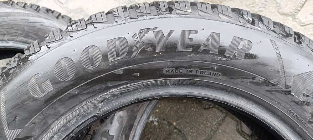 4x opony (S1 1319) 195/65R15 91T GOODYEAR ULTRAGRIP 9