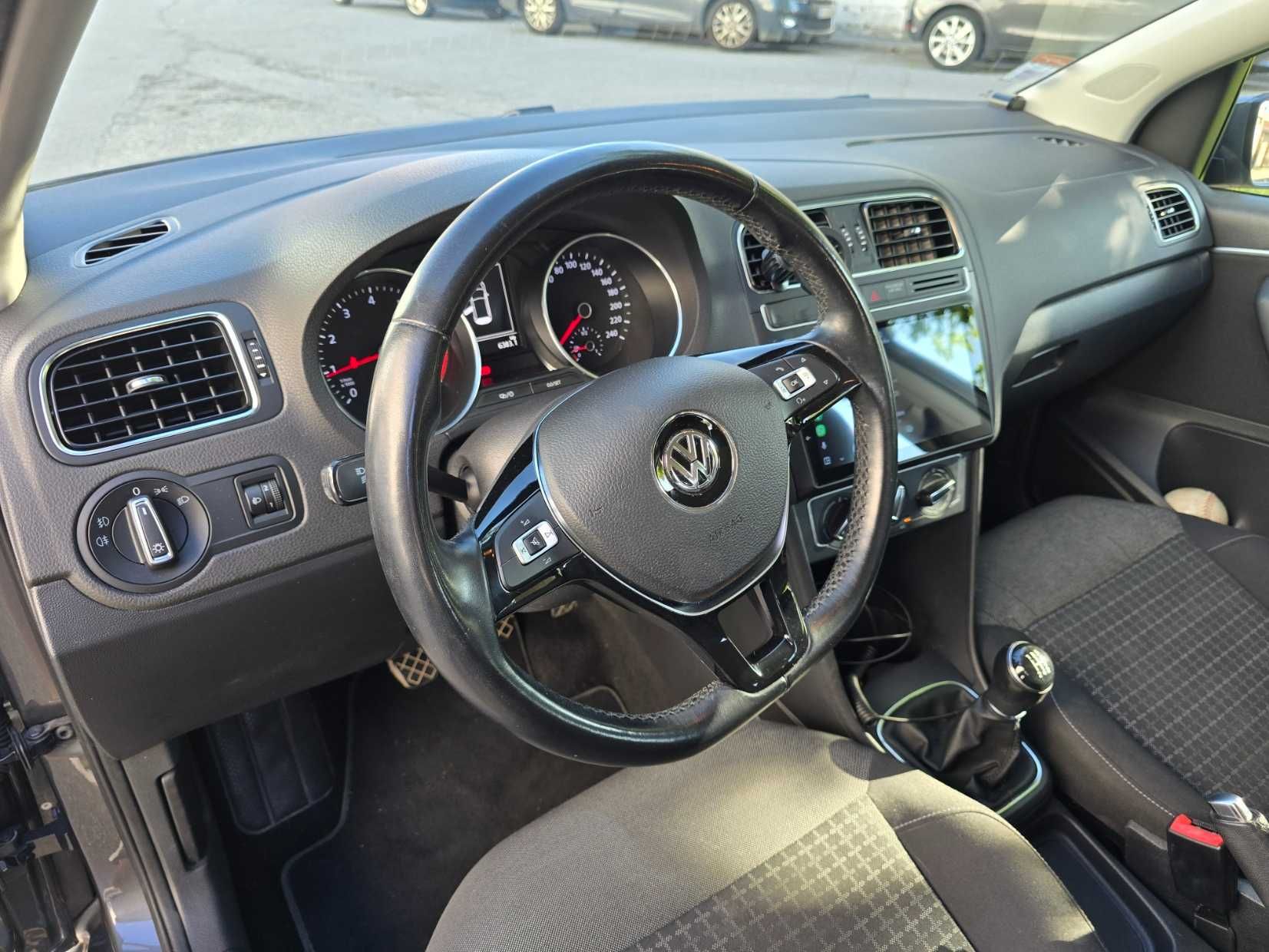 VW Polo 1.0 Android/CarPlay/Nav/Camera