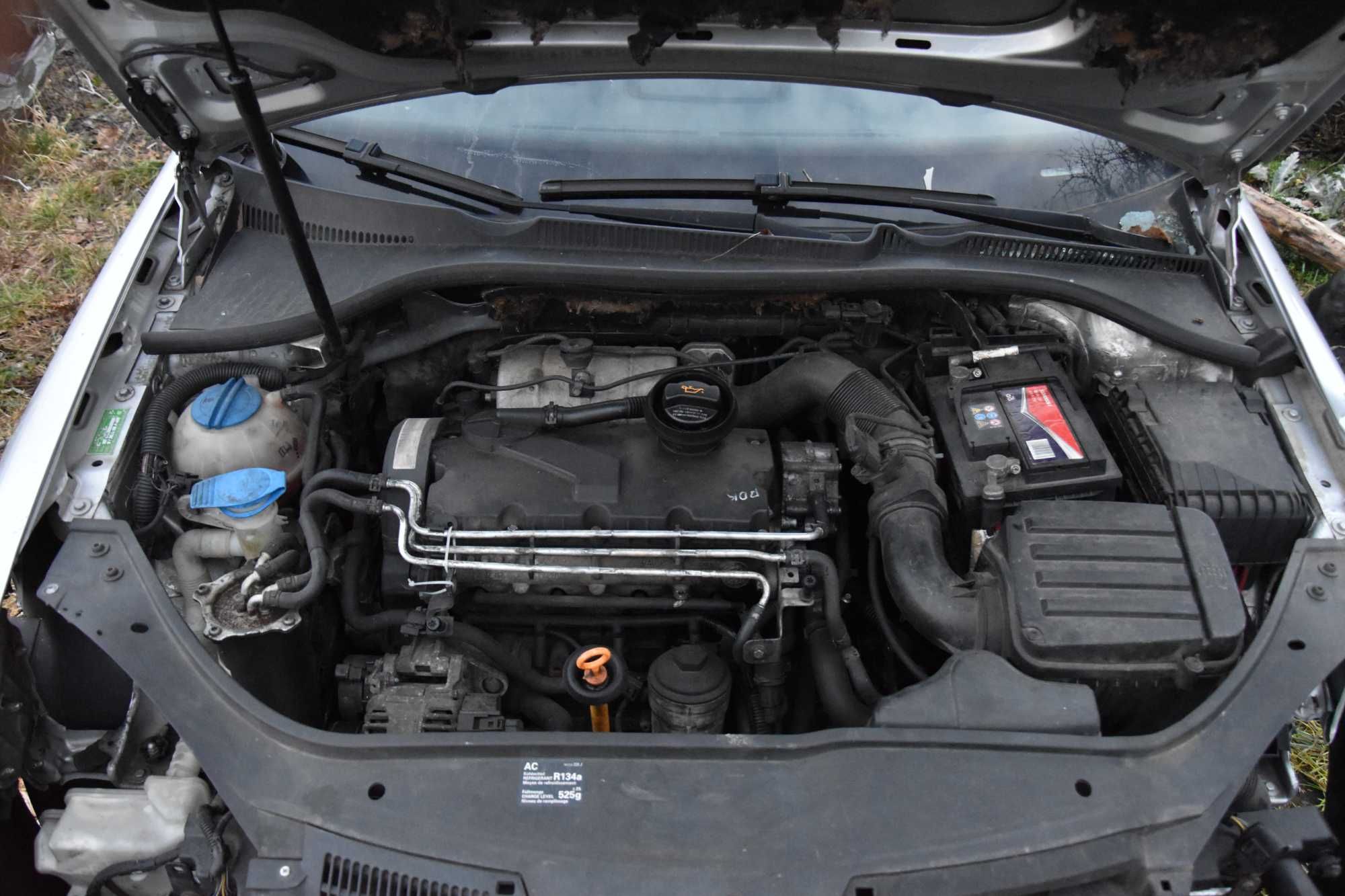 Vw golf 5 2.0 SDI części, wnętrze pas przedni, drzwi, maska, alufelgi