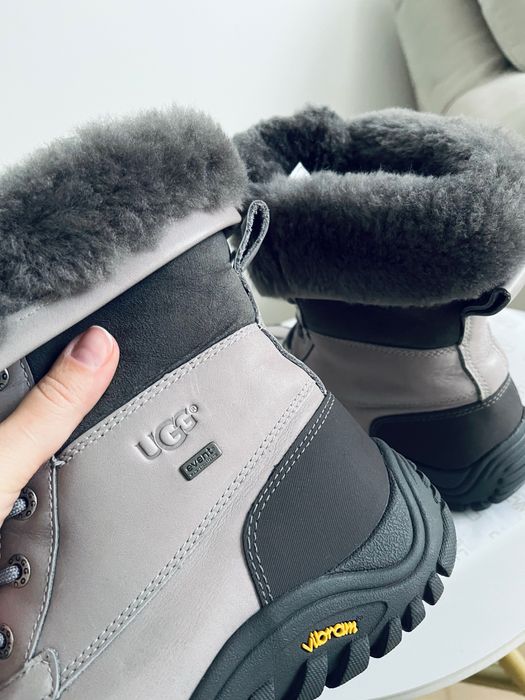 Нові Ugg оригінал водонепронекні натуральна овчина + шкіра