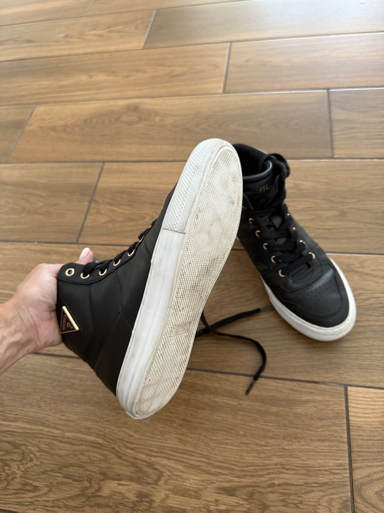 Хайтопи жіночі Guess