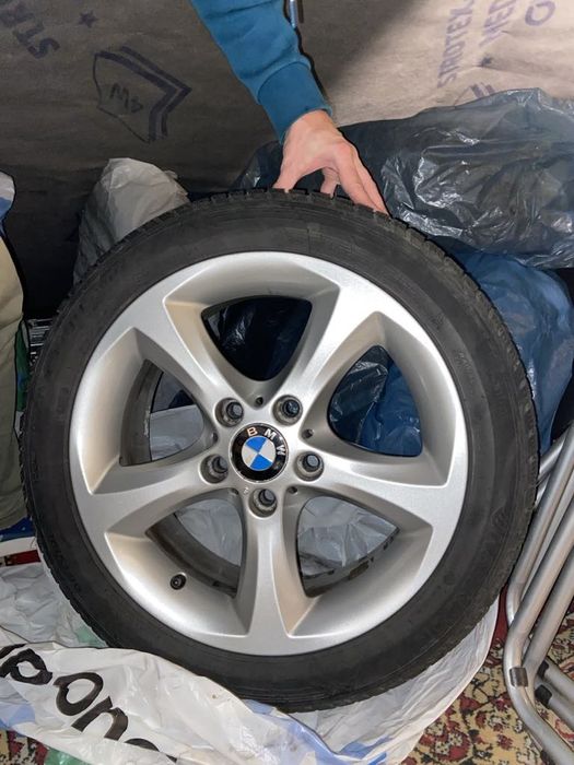 Oryginalne Felgi do BMW 17 cali + opony zimowe Hankook
