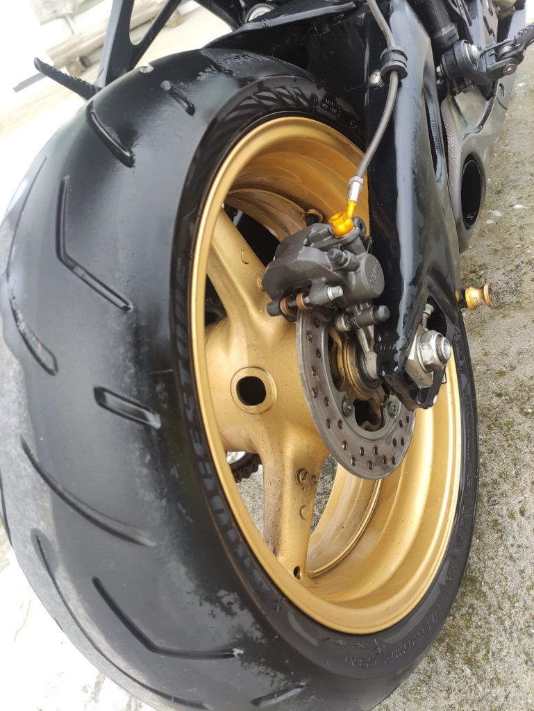 CBR 1000 RR Fireblade "Edição Limitada"