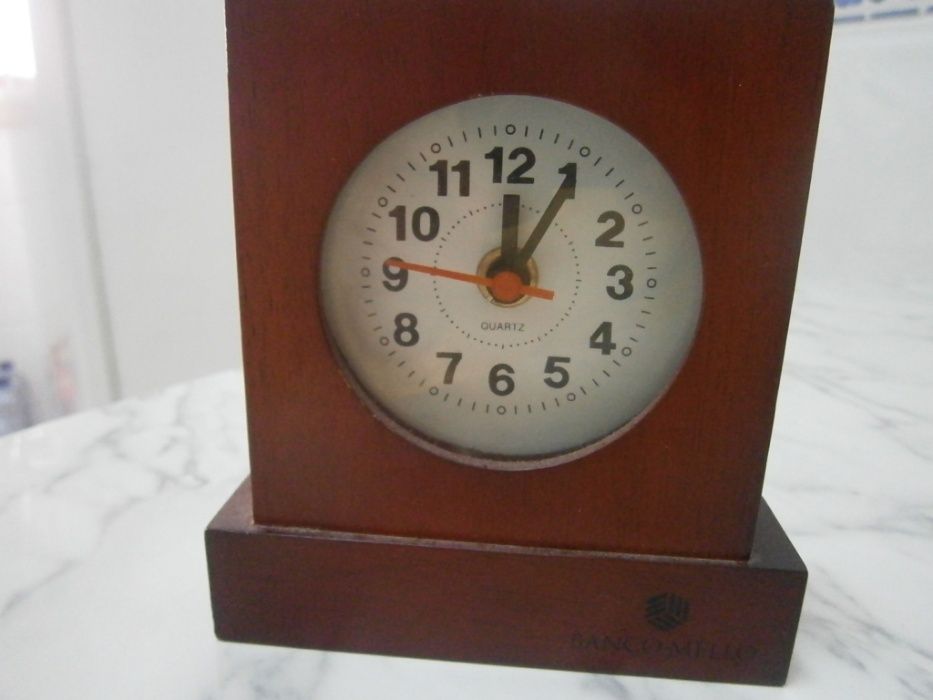 Relógio madeira secretária B.Melo