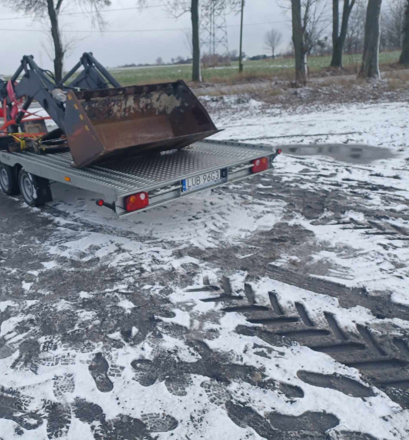 Laweta, dłużyca, przyczepka, bus, przyczepa, transport,