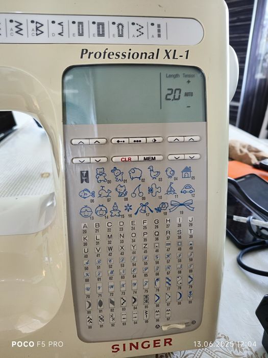 Швейно-вишивальна комбінована машина Singer Professional XL-1 Японія