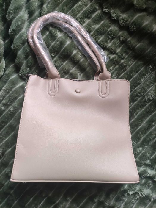 Beżowa torebka Szoperka M&S