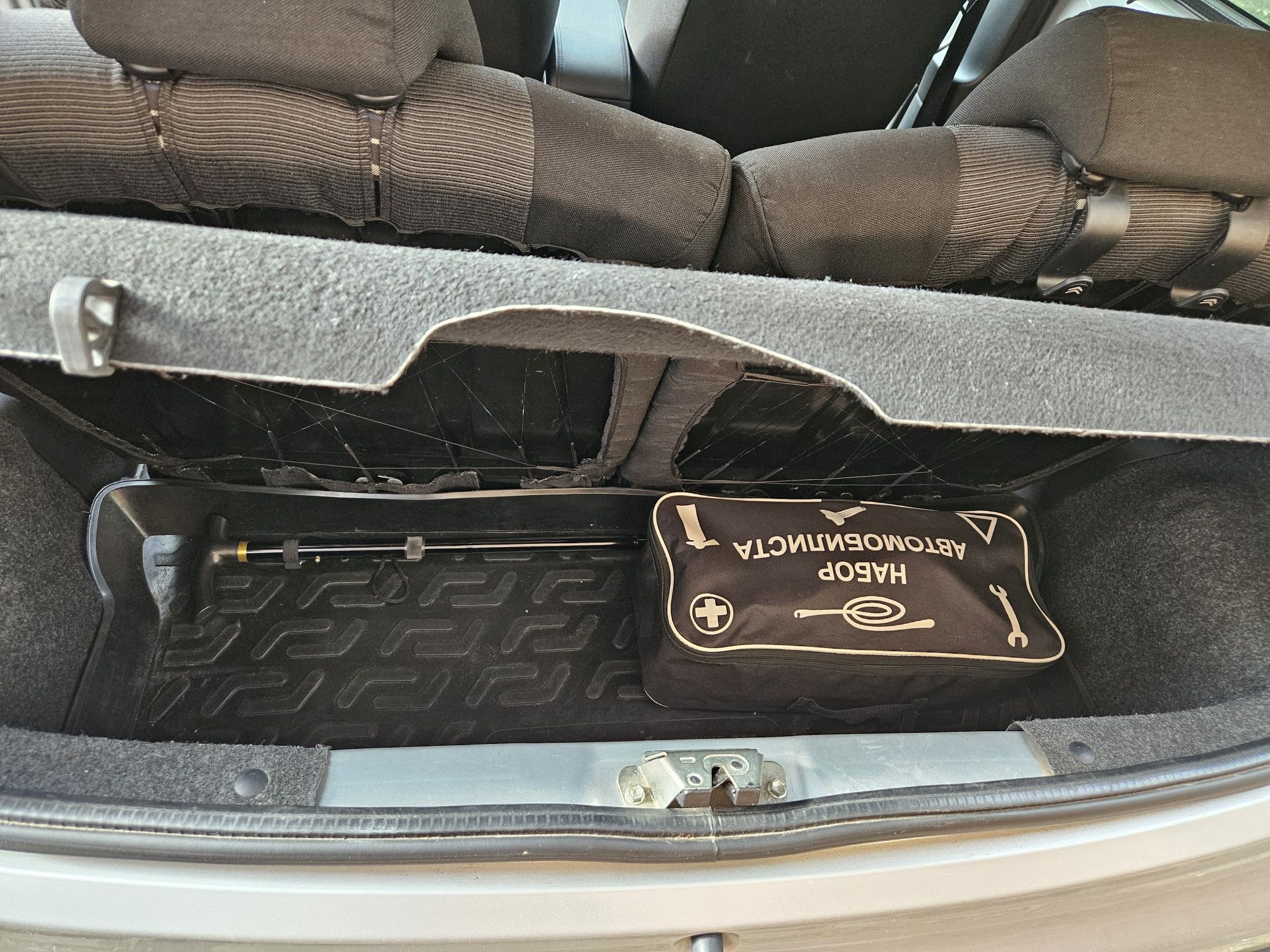 Продам Citroen C1