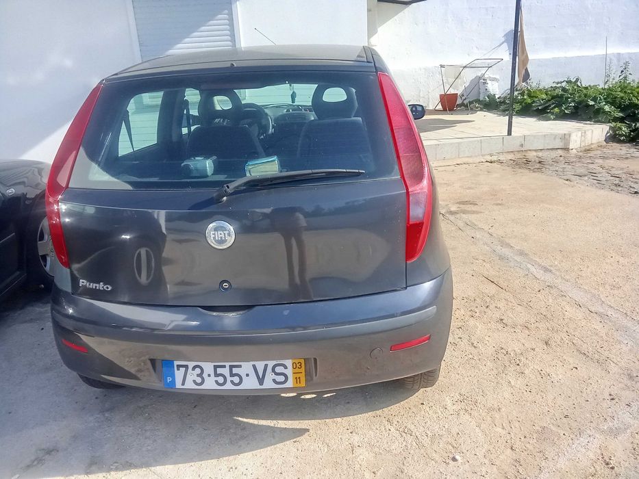 Carro Fiat punto