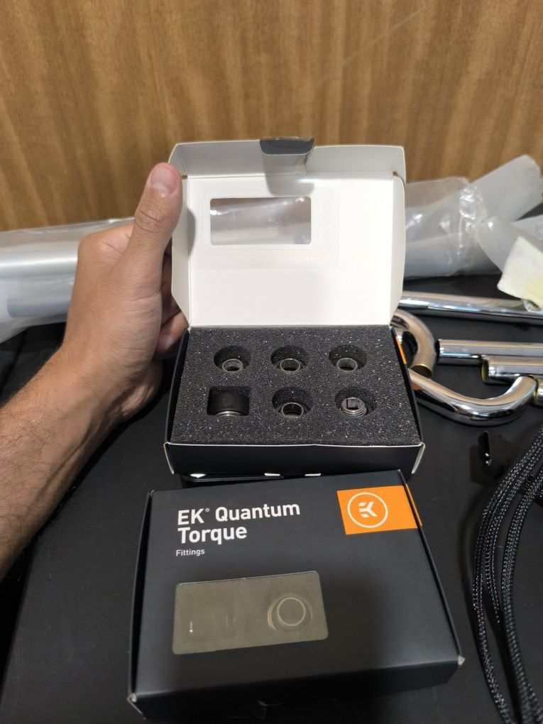 Sistema watercooling ekwb vário material