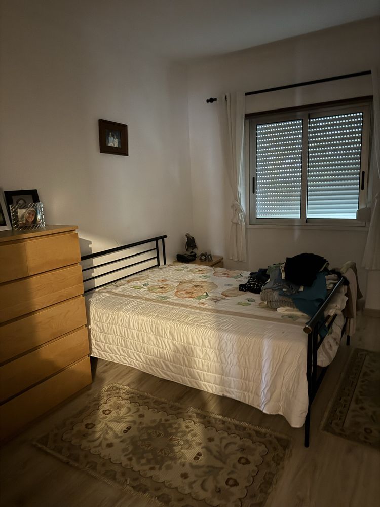 Apartamento T3 transformado em T2 Zona Calma Feijó