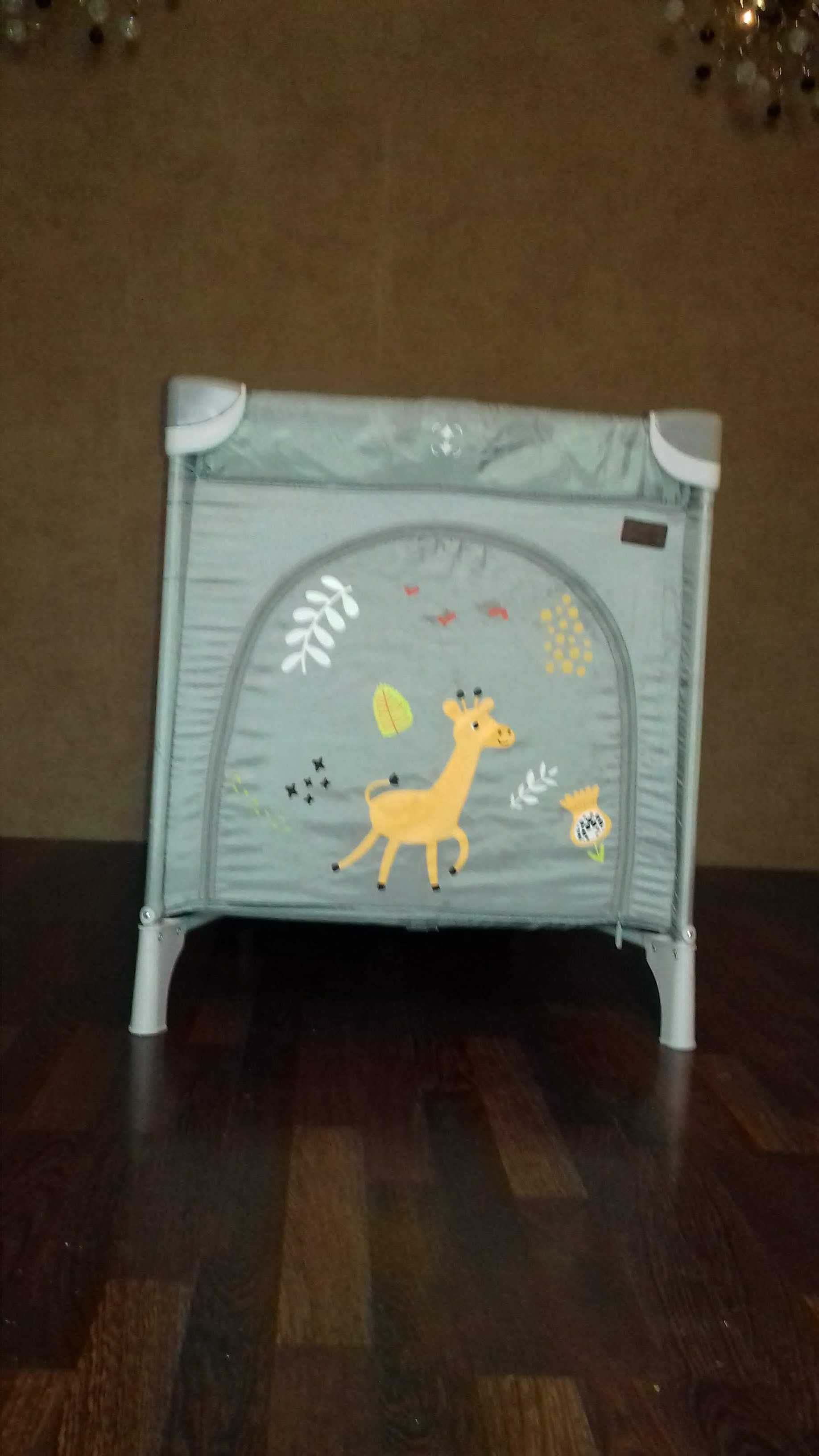 Продам манеж - ліжко CARRELLO.