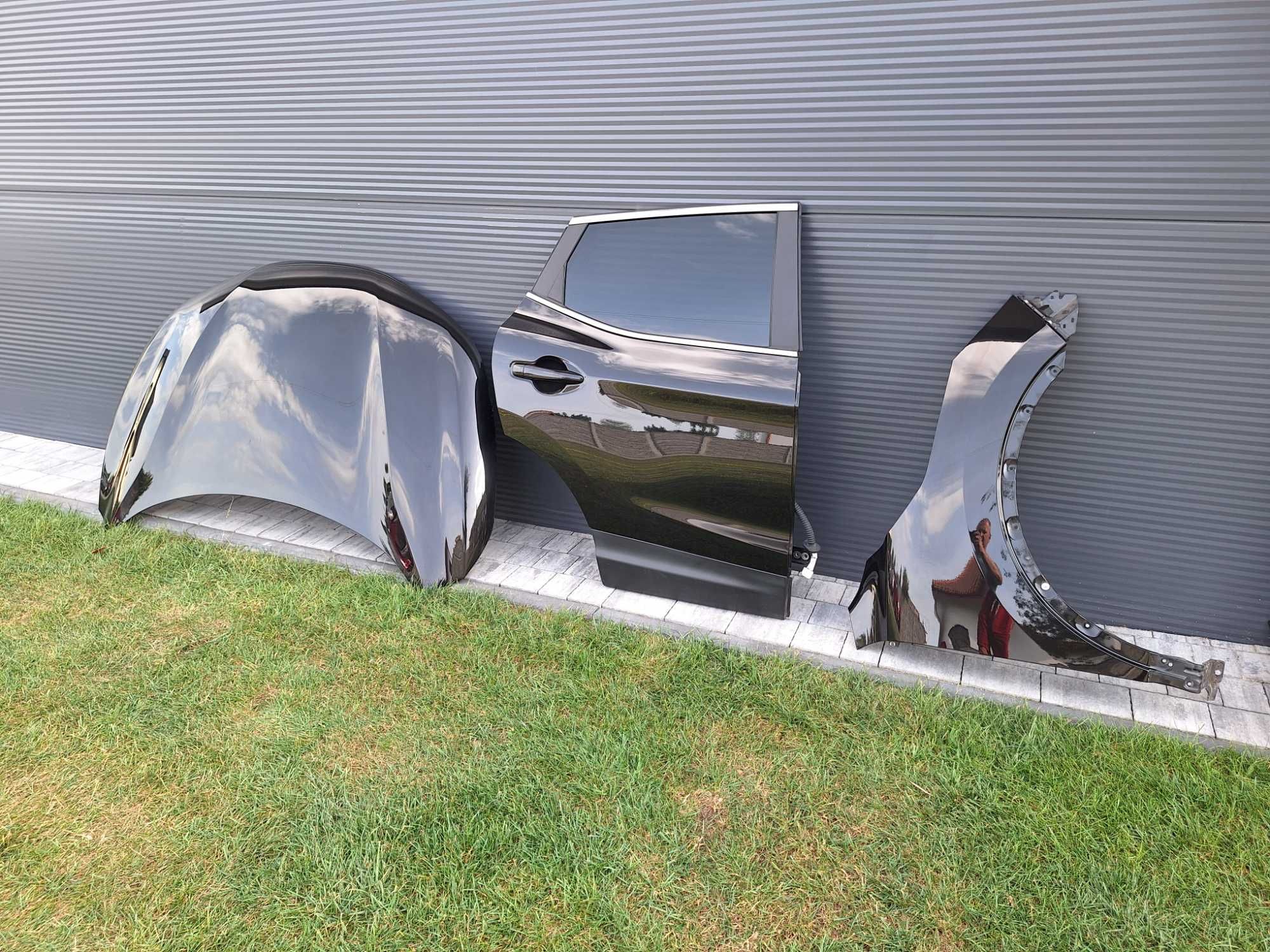 Drzwi lewe prawe,maska,błotnik, nissan qashqai j11 numer lakieru Z11 G
