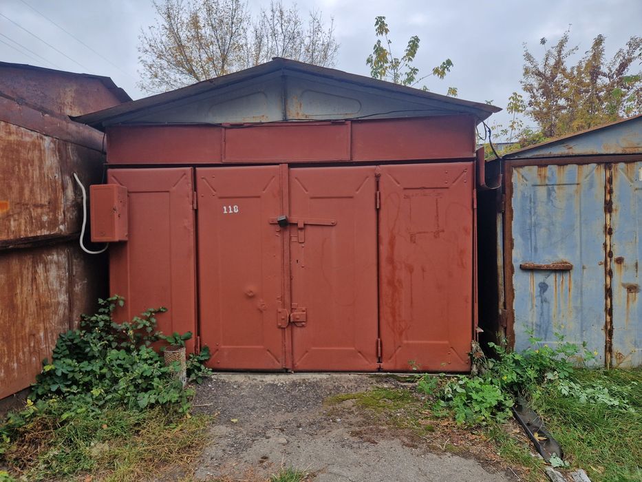 Сдам гараж в кооп. Космос