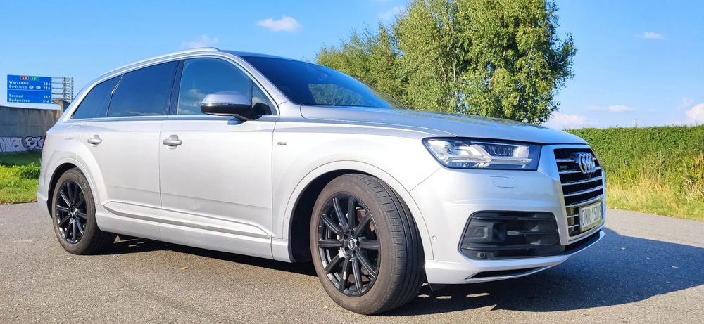 Audi Q7 Audi Q7 3.0TDI 320KM S-Line Salon Polska FULL Opcja