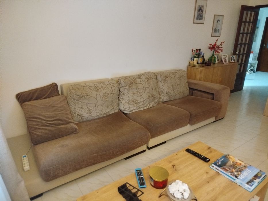 Sofá canto  pele e tecido