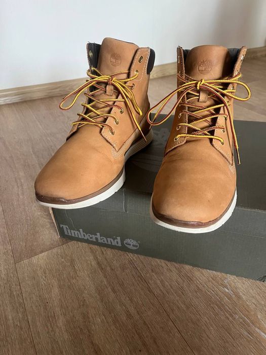Ботинки кожаные Timberland  41/42
