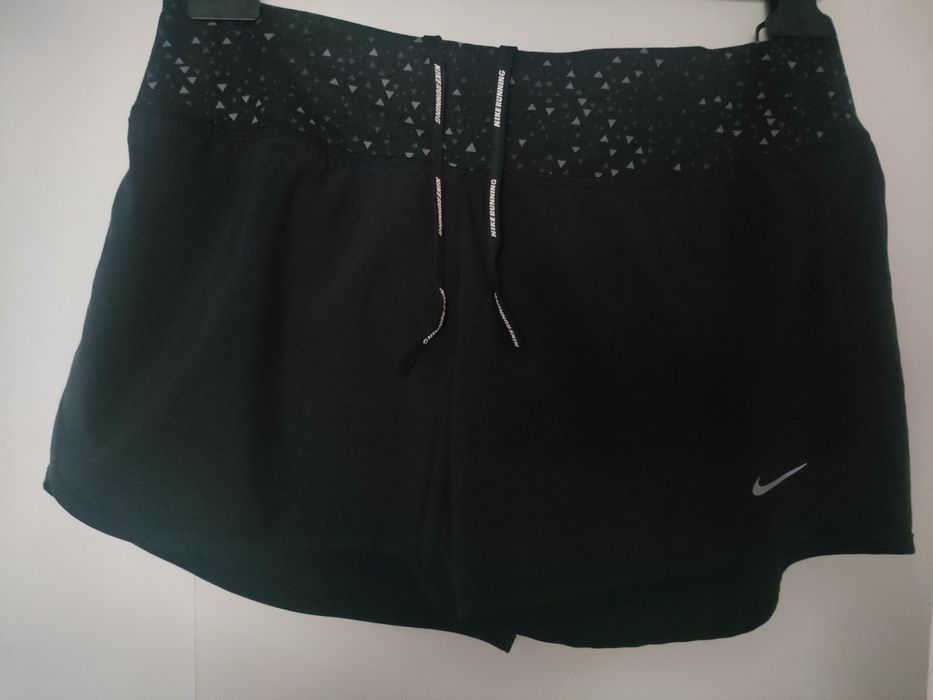 szorty do biegania Nike running dri-fit