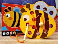 Nowa drewniana zabawka przeplatanka Pszczółka zabawki