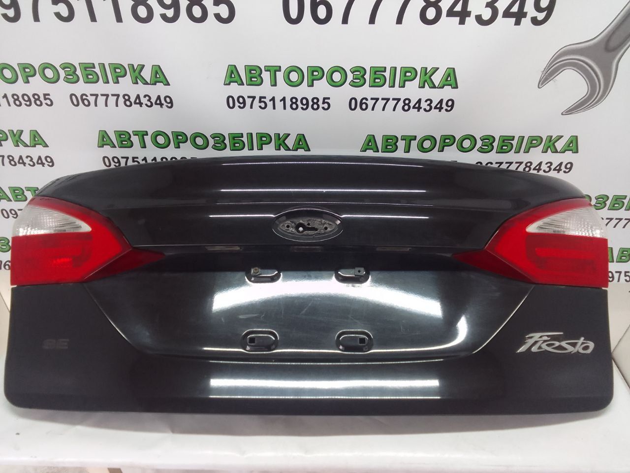 Крышка багажника,  фонари, Форд фиеста седан, Ford fiesta