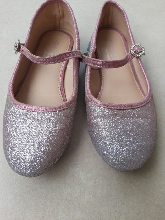 Baleriny  roz. 30