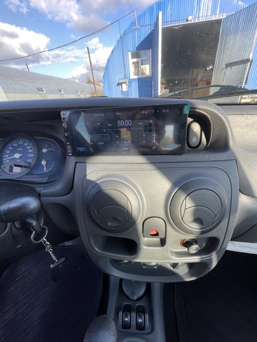 Dacia Solenza Дачія Соленза