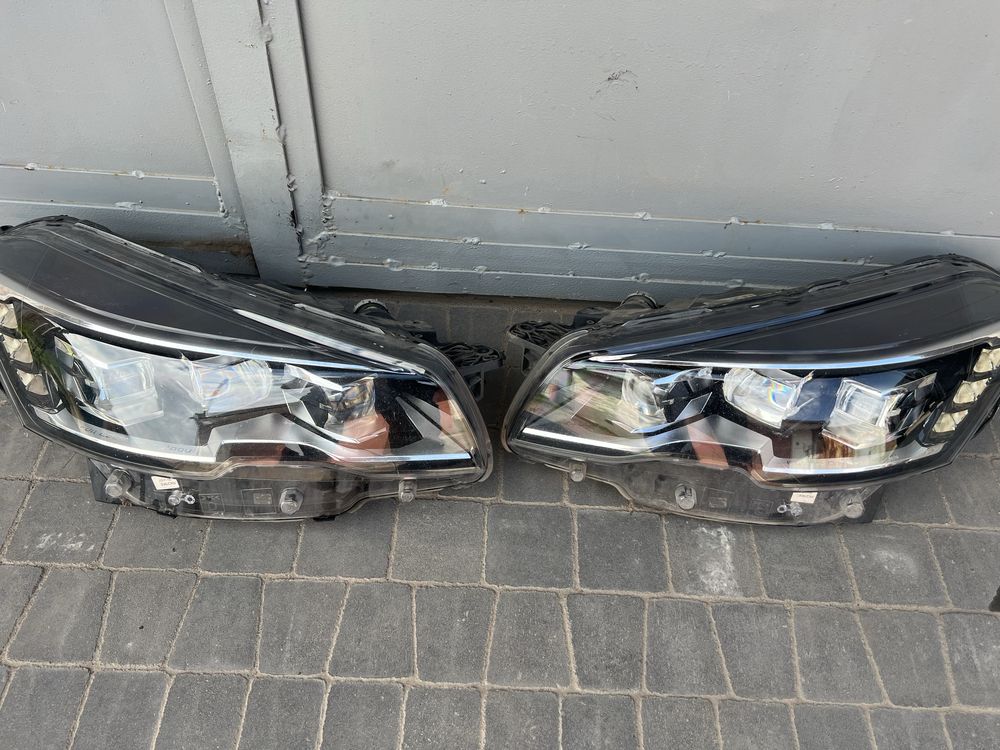 Peugeot 508 2014-2016р фари.