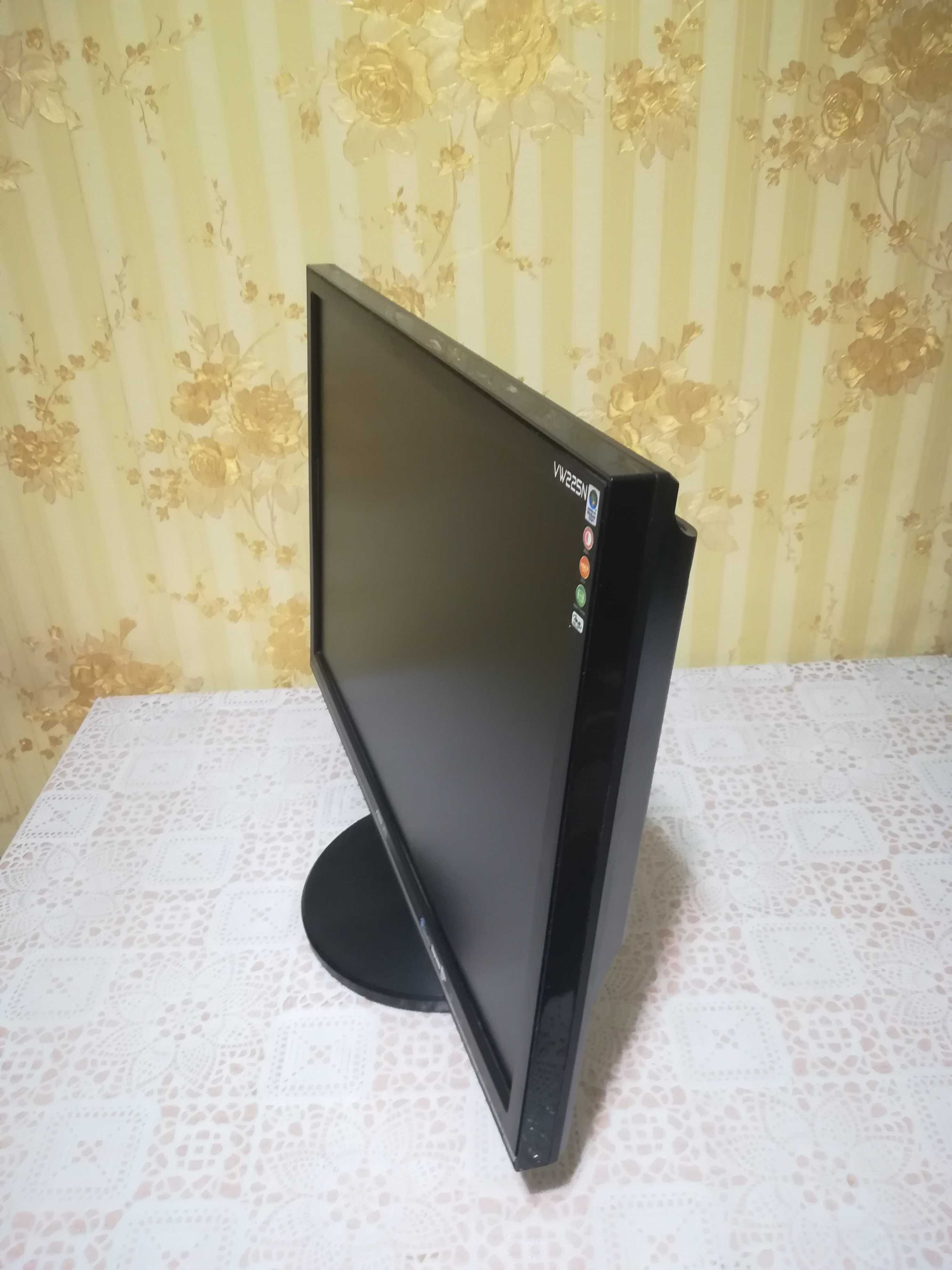 Монітор 22 дюйма Asus (1680x1050, VGA/DVI)