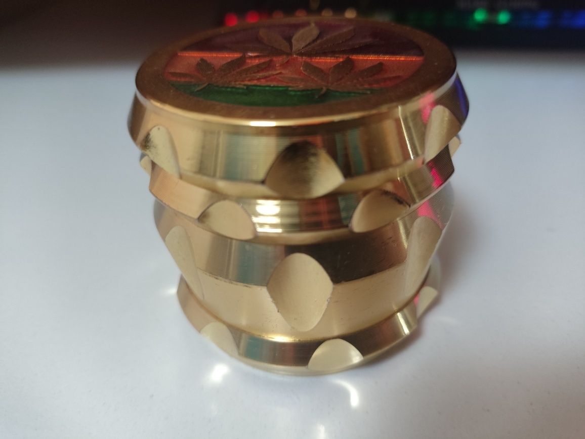 Grinder Metálico de 4 partes