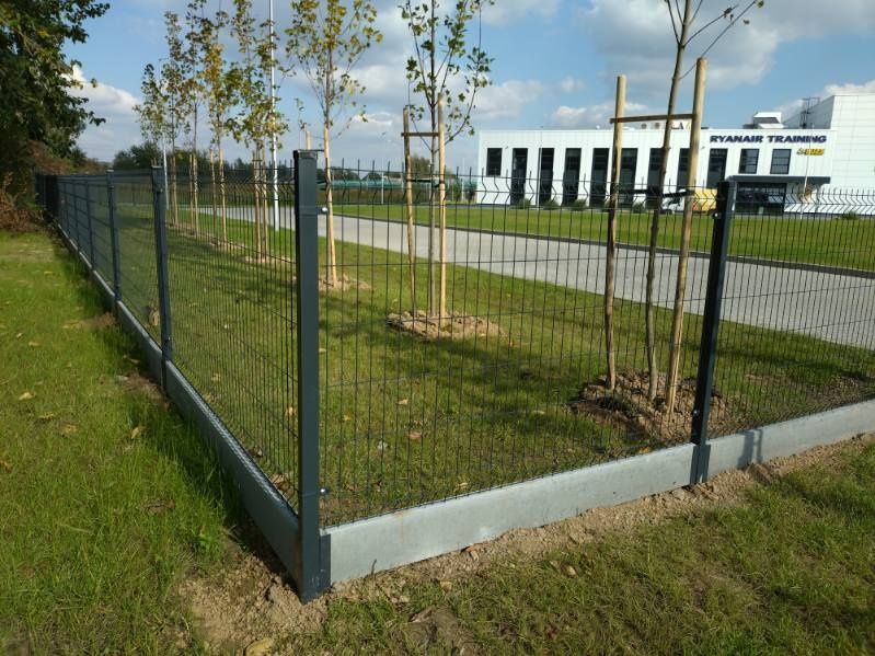 Podmurówka pełna szara styrobud murek h20cm x250 deska panel