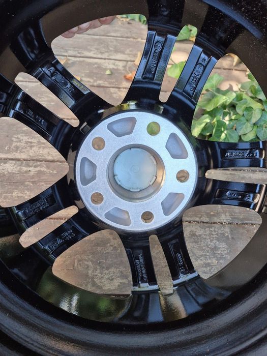 Диски DBV MAURITIUS R16 W7 PCD5x112 Німеччина