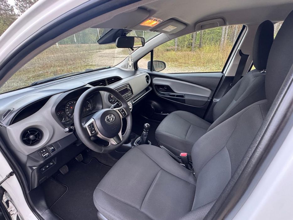 Toyota Yaris 1.5 VV-ti Benzyna