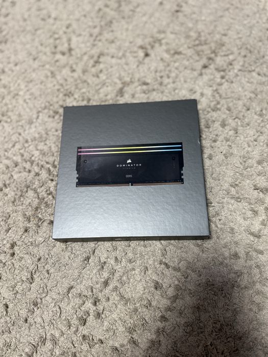 Модуль пам'яті Corsair DDR5 64GB (2x32) Dominator Titanium 6000MHz RGB
