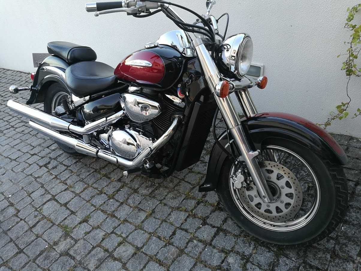 Suzuki Intruder Volusia 800