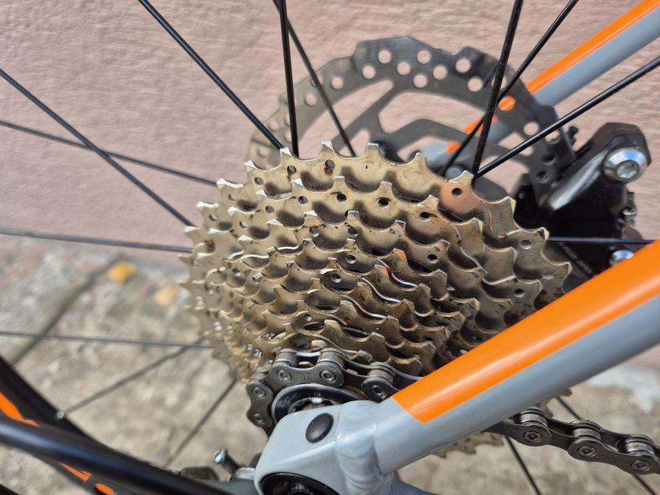 Rower szosowy Cube Attain Race disc, hydraulika, Shimano Tiagra