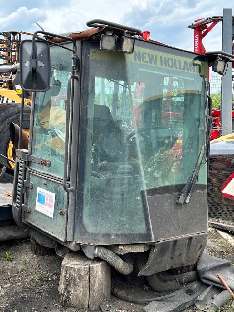 Трактор, погрузчик New holland w